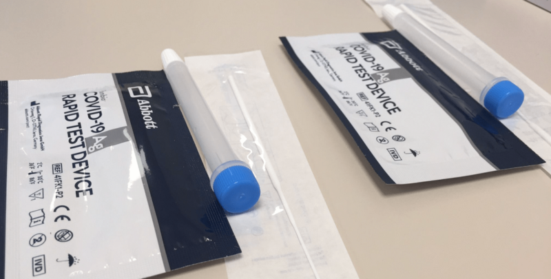 Imagen de archivo de unos test de covid-19 / TA